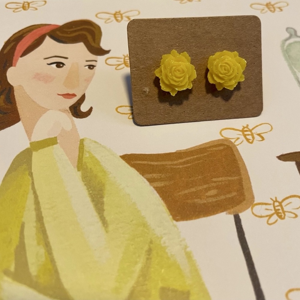 3 for $12 💕 Yellow Rose Earrings